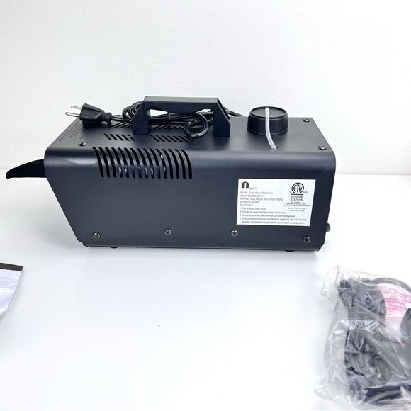 New 1byone 650W Snow Machine - Picture 8 of 14